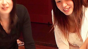 V004i01 Its Irresistible For Chubby Body Lovers! A Carefree Smiling With A Lovely Personality Fascinates A Man In A Bikini! - The Shy Expression Is Also The Best In Sex While Being Seen By Everyone!