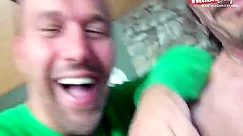 Geile Schlampe Bumst Wie Ein Gott