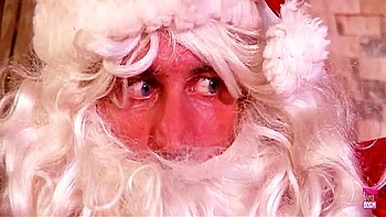 Daphne Rosen In A Christmas Special Where She Is Double Penetrated By Hung Guys