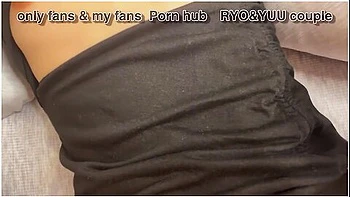 可愛い彼女のまんこと交互に入れ比へるの最高にエロいから無茶苦茶射精した 素人/カッフル/スタイル抜群/ハイハン/tenga/２穴/フェラチオ/スマホ撮影/美少女/膣内射精/乳首舐め/無許可/英語字幕