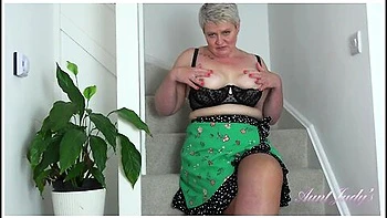 Aunt Judys - 47yo Short-haired British Bbw Candy (upskirt & Stockings)