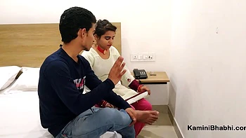Day Time Sex In Hotel With Hot Indian Kamini Bhabhi