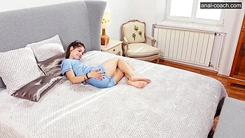 Sooky Sin - Petite Teen 18+ Loses Her Anal Virginity