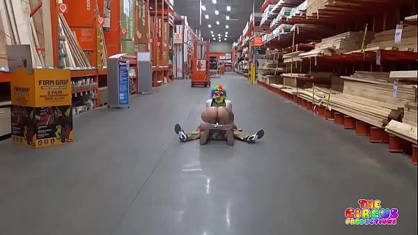 Clown gets dick sucked in The Home Depot