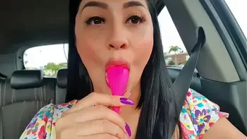 Martinasmith squirt at the Mall