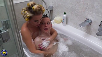 Bathing With Stepmom That Boy Will Never Forget