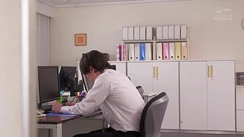 超美貌雲上乳極上尻 美女2人の競い合い中出し愛人痴女ハーレム 山岸あや花伊藤舞雪