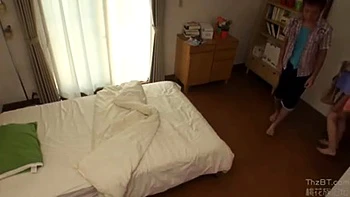 00199,The best play of a rich beauty