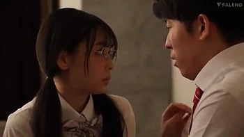 06294,A bitch is fully exposed during sex!