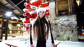 Kinuski, 31, takes us on a journey ... - Jacquie et Michel TV