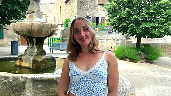 Sya, 33 years old, beautician in Besançon! - Jacquie et Michel TV