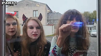 Scary Porn Movie, 5 Girls Halloween Party, Alice Maze, Irogenia