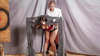 Renaissance Fair Fuck 7gdql5 1 1