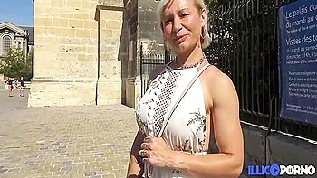 Crazy Hot Milf Kim Loves Fitness And Anal Sex