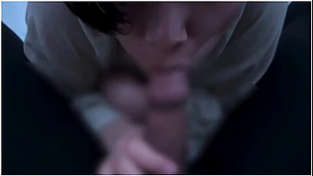 Girl With Short Hair Ejaculates A Lot In Her Mouth