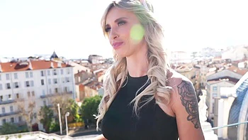 Lady, 41 years old, sensual as you wish... - Jacquie et Michel TV