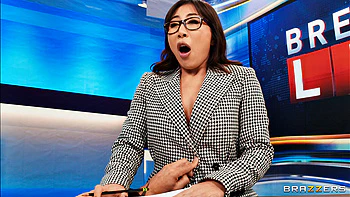 Breaking News: She Wants To Bang