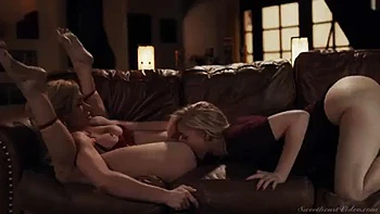 Lesbian sex video: Licking, Amateur  Bongacams Porn