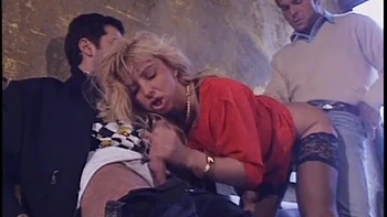 Italian vintage: Blowjob, Doggy  Cowgirl Porn