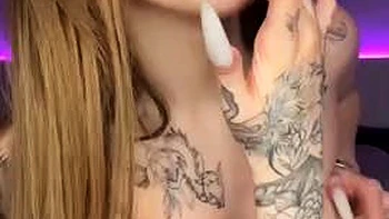 Adrianna Savu, dido, masturbation and finger romping - XXX!