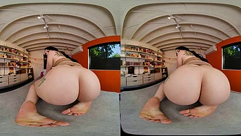 MMuse Amused: Blowjob, Doggy  Cowgirl VR Porn