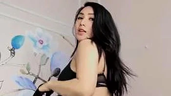 Cotrang: Big Tits, Big Ass  Eporner Porn