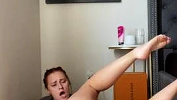 Redhead Thot: Amateur, Masturbation  Toy Porn