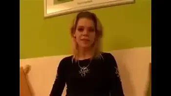 Handyman neukt Elena