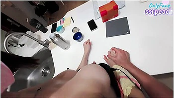 Its My Right To Dress Like This To Seduce Your Friends!