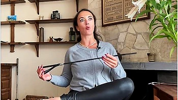 How To Bdsm! What To Do With A Riding Crop?