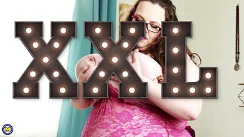 Huge Xxl Lady Is A Bbw With Huge Saggy Natural Tits Masturbating In Bed