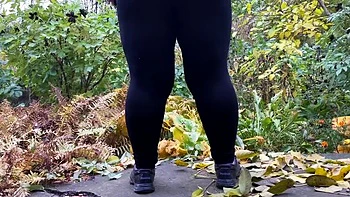 Mature Ukrainian MILF Pissing Doggystyle Outdoor - Hot Amateur Public Pee