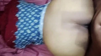 Hijab Mom Ayuningsih Dogging Sex - Big Ass Muslim MILF Pays Debt With Pussy
