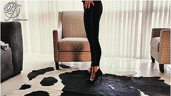 Secretary Sex With My Hot Secretary In Tight Leggings, Lingerie And High Heels