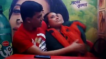 DesiPapa - Indian girls couples amateur sex videos