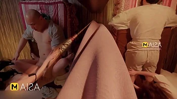 Sexy Teen 18+ Wants To Give Your Massage A Happy Ending