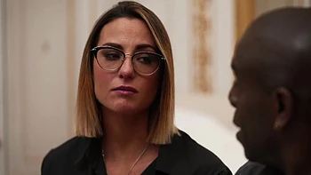 Sally, 18, language student in Lyon! - Jacquie et Michel TV