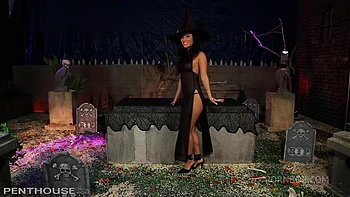 Asa Mistress of the Dark