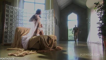 Hardcore Fun for Exotic Babe Gianna Lynn