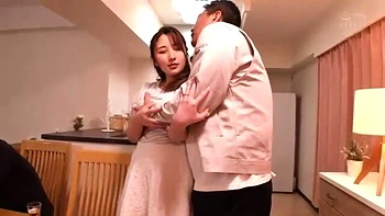 06896,Hot woman porn video