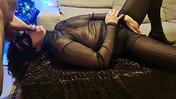 je recois mon mec dans une tenue excitante