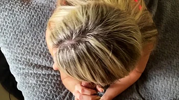 kathy allume son mec se touche se fait enfiler