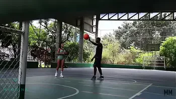 I fuck an NBA basketball player that I meet in the park - Mariana Martix