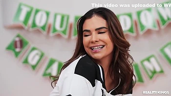 Chloe Starr, Chloe Amour And Violet Starr - Lesbians And Eating Each Others Pussies