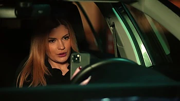 Nelly takes the bus of vice! - Jacquie et Michel TV