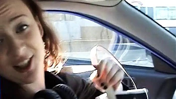 Sex lovers attempt of bathroom fuck