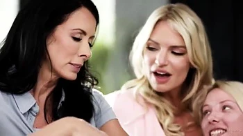 The Lesbian Of Reagan Fox And Friends