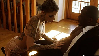 Rob Piper makes love with tattooed Leigh Raven