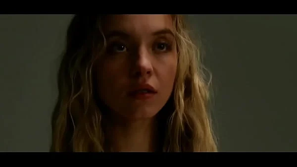 Sydney Sweeney nude and sex scenes from The Voyeurs