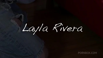 Brunette Bith Big Tits, Layla Rivera Fucks On All Fours Before Swallowing